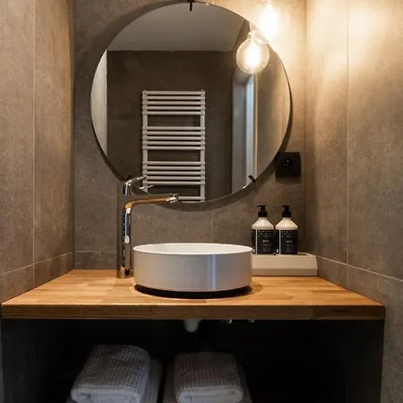 شقة Baenk Designhideaway